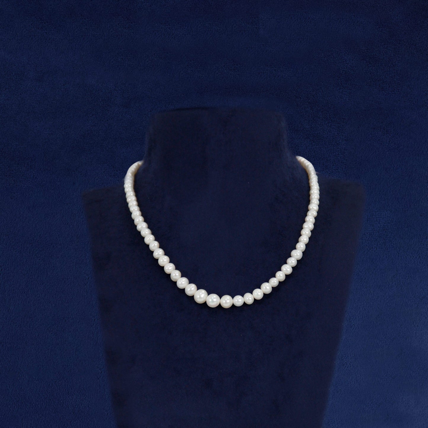 "Lightweight pearl maala for comfortable and elegant everyday wear"